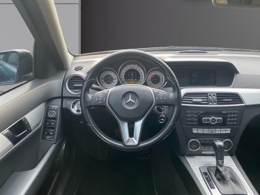 Mercedes classe c 220 cdi avantgarde régulateur radar sièges électriques garantie 12 mois occasion barberey simplicicar...