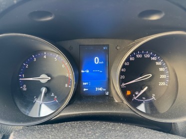Toyota c-hr pro 116ch turbo 2wd dynamic - garantie 12 mois occasion simplicicar reims simplicicar simplicibike france