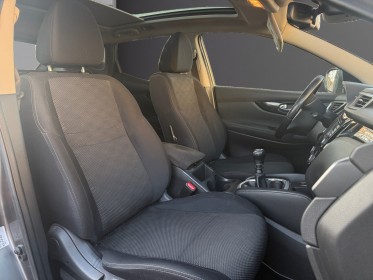 Nissan qashqai 1.5 dci 110 white edition - caméra 360 - toit panoramique - attelage - garantie 12 mois occasion simplicicar...