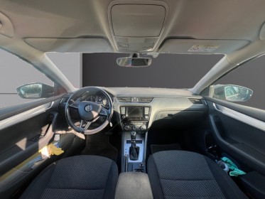 Skoda octavia combi 2.0 tdi 150 ch cr fap green tec dsg6 edition occasion avignon (84) simplicicar simplicibike france