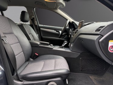 Mercedes classe c 200 cdi blueefficiency elégance euro v a, radar av/ar, siège electrique, toute les factures, 1 seul......