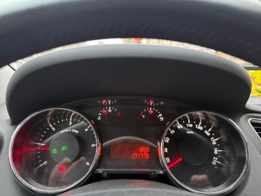 Peugeot 5008 1.6 bluehdi 120ch ss bvm6 active occasion paris 17ème (75)(porte maillot) simplicicar simplicibike france