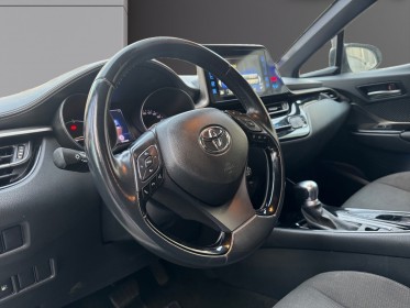 Toyota c-hr hybride mc19 1.8l dynamic entretien toyota/marche pieds/attelage/garantie occasion paris 17ème (75)(porte...