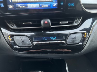 Toyota c-hr hybride mc19 1.8l dynamic entretien toyota/marche pieds/attelage/garantie occasion paris 17ème (75)(porte...