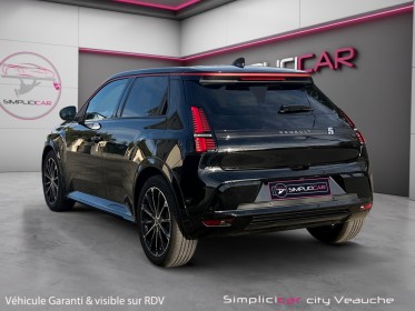 Renault 5 e-tech 150ch iconic cinq autonomie confort / harman kardon occasion simplicicar veauche simplicicar simplicibike...