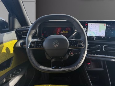 Renault 5 e-tech 150ch iconic cinq autonomie confort / harman kardon occasion simplicicar veauche simplicicar simplicibike...