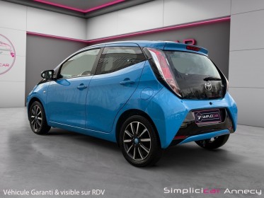Toyota aygo 1.0 vvt-i x-wave 2, toit panoramique ouvrant, camera de  recul, entretien suivi, garantie 12 mois occasion...