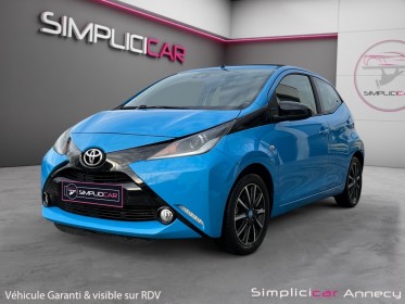 Toyota aygo 1.0 vvt-i x-wave 2, toit panoramique ouvrant, camera de  recul, entretien suivi, garantie 12 mois occasion...