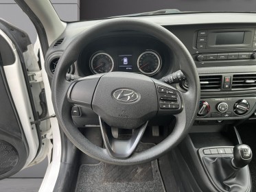 Hyundai i10 1.0 67 eco initia occasion simplicicar lille  simplicicar simplicibike france