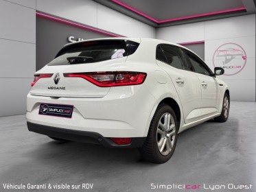 Renault megane iv berline business dci 110 energy edc - distribution faite - garantie 12 mois occasion simplicicar lyon ouest...