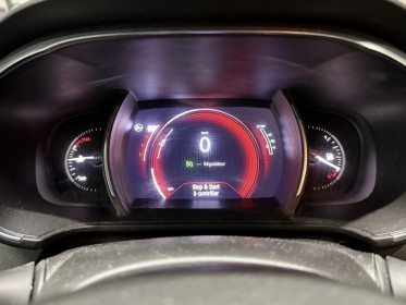 Renault megane iv berline business dci 110 energy edc - distribution faite - garantie 12 mois occasion simplicicar lyon ouest...