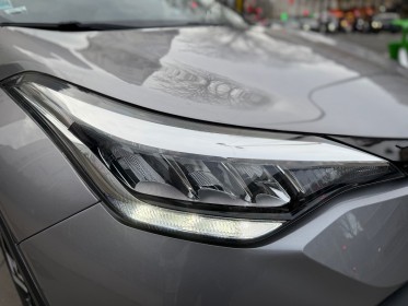 Toyota c-hr hybride my22 1.8l dynamic/entretien toyota/garantie 12 mois occasion paris 17ème (75)(porte maillot) simplicicar...