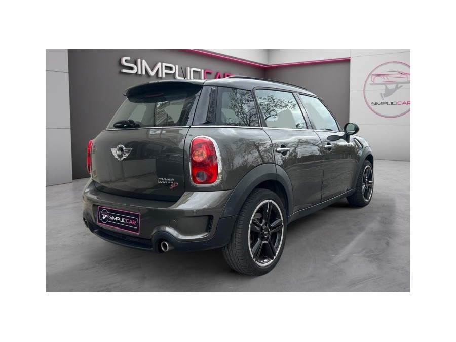 MINI d'occasion COUNTRYMAN COOPER SD 143 PACK RED HOT CHILI de 2011