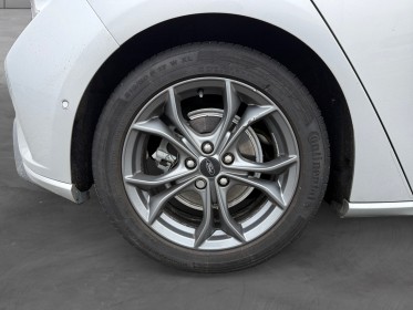 Ford focus 1.5 ecoboost 150 ss bva8 st line business / garantie 12 mois / entretiens ford / caméra de recul / sièges......