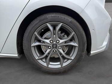 Ford focus 1.5 ecoboost 150 ss bva8 st line business / garantie 12 mois / entretiens ford / caméra de recul / sièges......