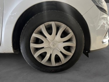 Renault clio iv societe clio  dci 75 energy air medianav ecran tactile garantie 12 mois occasion simplicicar bordeaux ...