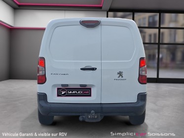Peugeot partner fourgon standard bluehdi 130 eat8 - suivi/caméra ar/plancher bois/carplay/attelage - garantie 12 mois...