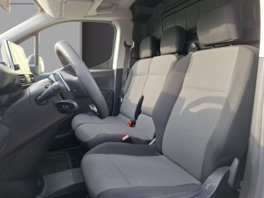 Peugeot partner fourgon standard bluehdi 130 eat8 - suivi/caméra ar/plancher bois/carplay/attelage - garantie 12 mois...
