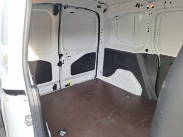 Peugeot partner fourgon standard bluehdi 130 eat8 - suivi/caméra ar/plancher bois/carplay/attelage - garantie 12 mois...