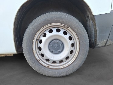 Peugeot partner fourgon standard bluehdi 130 eat8 - suivi/caméra ar/plancher bois/carplay/attelage - garantie 12 mois...