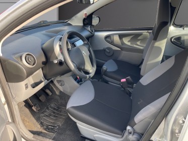 Peugeot 107 1.0e 12v 68ch blue lion urban - apple carplay occasion simplicicar la fleche simplicicar simplicibike france