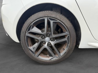 Peugeot 308 bluehdi 130ch ss eat8 gt line - carplay - toit pano - caméra 360 occasion simplicicar compiegne simplicicar...