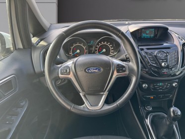 Ford b-max 1.0 ecoboost 125 ss titanium attelage suivi complet radar ar bluetooth garantie 12 mois occasion simplicicar...