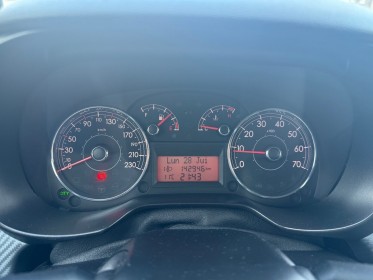 Fiat punto 1.3 multijet 16v cult ii - apple car play/garantie 12 mois occasion simplicicar vernon simplicicar simplicibike...