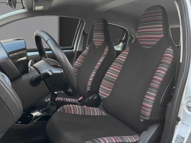 Citroen c1 vti 72 ch shine bluetooth climatisation garantie 12 mois occasion simplicicar poitiers simplicicar simplicibike...