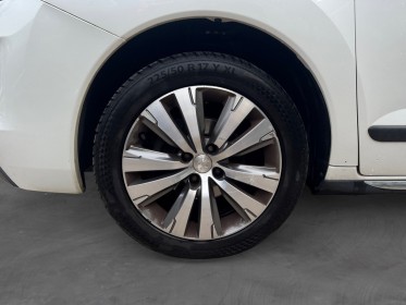 Peugeot 3008 130ch crossway / caméra de recul / sièges chauffants /  toit panoramique / affichage tête haute occasion...