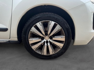 Peugeot 3008 130ch crossway / caméra de recul / sièges chauffants /  toit panoramique / affichage tête haute occasion...