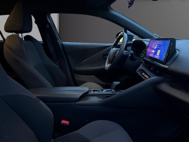 Toyota c-hr hybride my23 1.8l design / garantie 12 mois occasion simplicicar rouen simplicicar simplicibike france