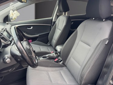 Hyundai i30 sw 1.6 crdi 110 pack business  garantie 12 mois occasion simplicicar vernon simplicicar simplicibike france