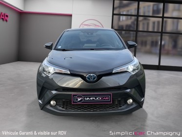 Toyota c-hr hybride 122h distinctive - gps - semi cuir - led occasion champigny-sur-marne (94) simplicicar simplicibike france