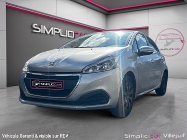Peugeot 208 1.2 puretech 82ch bvm5 style, garantie 12 mois. occasion simplicicar villejuif  simplicicar simplicibike france