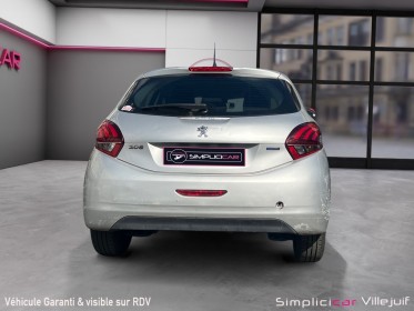 Peugeot 208 1.2 puretech 82ch bvm5 style, garantie 12 mois. occasion simplicicar villejuif  simplicicar simplicibike france