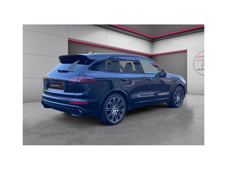 PORSCHE d'occasion CAYENNE CAYENNE de 2017 La Ciotat (13)﻿