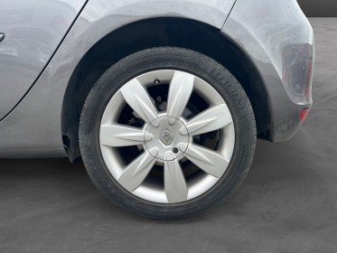 Renault clio iii 1.6 16v 110 exception pack cuir  gps - garantie 12 mois occasion simplicicar reims simplicicar simplicibike...