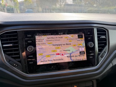 Volkswagen t-roc 1.0 tsi 115 cv lounge / camera de recul / acc occasion champigny-sur-marne (94) simplicicar simplicibike...