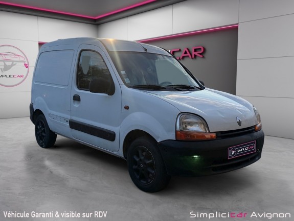 Renault kangoo 1.5 dci 65 expression kit distribution neuf / ct ok occasion avignon (84) simplicicar simplicibike france