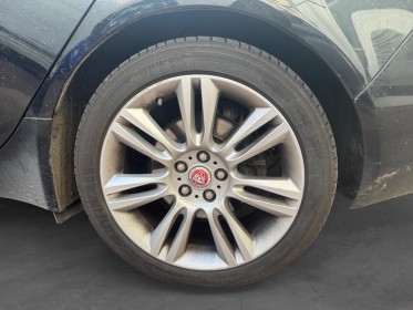 Jaguar xe xe 2.0 d - 180 ch bva prestige bien entretenu caméra de recul très bon état garantie 12 mois occasion...