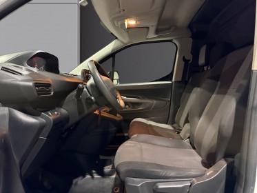 Peugeot partner fourgon standard 650 kg bluehdi 100 ss bvm5 asphalt occasion simplicicar magny-en-vexin simplicicar...