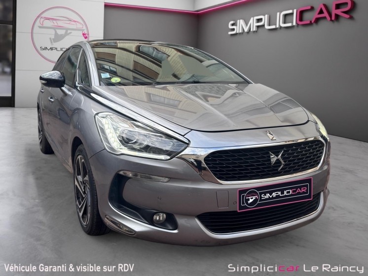 Ds ds5 bluehdi 150 ss bvm6 so chic caméra de recul toit panoramique très bon état garantie 12 mois occasion simplicicar le...