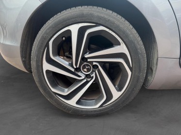 Ds ds5 bluehdi 150 ss bvm6 so chic caméra de recul toit panoramique très bon état garantie 12 mois occasion simplicicar le...