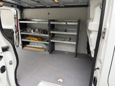 Opel vivaro fourgon gn f2900 l2h1 1.6 cdti 90 ch pack clim  camera de recul garantie 12 mois occasion simplicicar marignane ...