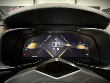 Ds ds7 crossback bluehdi 180 eat8 so chic caméra de recul monitoring  phares led vision occasion simplicicar magny-en-vexin...