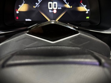Ds ds7 crossback bluehdi 180 eat8 so chic caméra de recul monitoring  phares led vision occasion simplicicar magny-en-vexin...