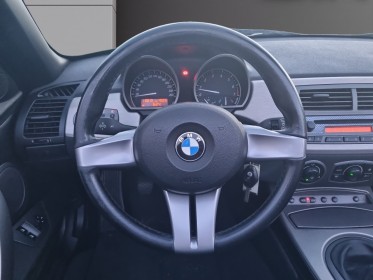 Bmw z4 z4 2.2i roadster radar arrière, capote électrique, sièges chauffants garantie 12 mois occasion simplicicar...
