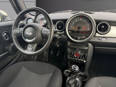 Mini one cabriolet 98ch - 1ère main - suivi bmw mini - faible km - garantie 12 mois occasion simplicicar nimes - rb auto...