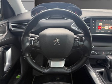 Peugeot 308 130ch ss eat8 allure tout options carplay sièges chauffants massants caméra de recul garantie 12 mois occasion...